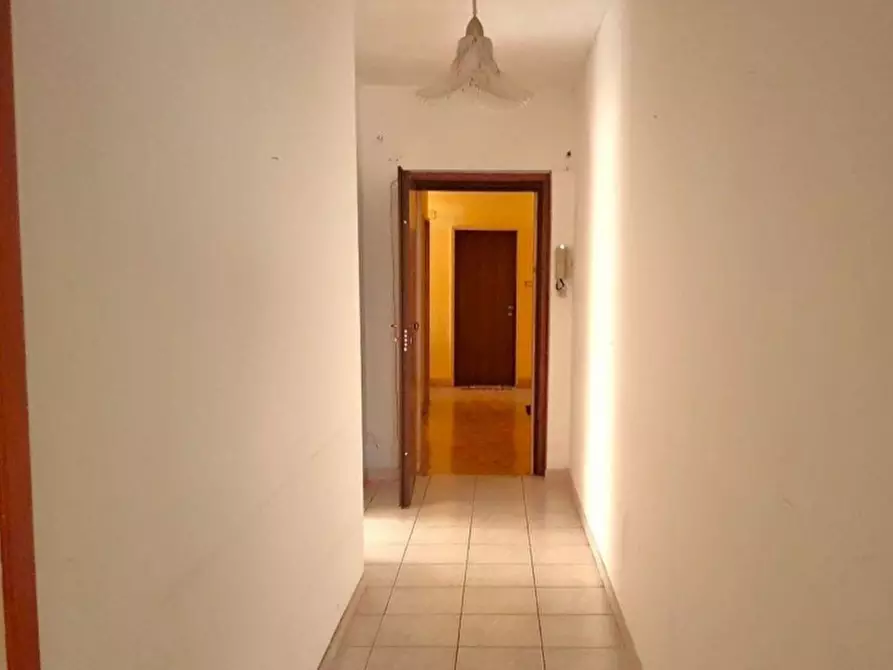 Immagine 17 di Appartamento in vendita  in Via Flavio Stilicone, 179, Roma RM, Italia a Roma