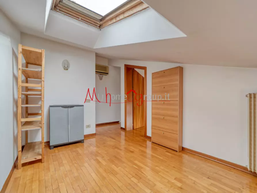 Immagine 13 di Appartamento in vendita  in Via Sette Martiri a Padova