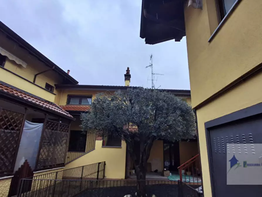 Immagine 15 di Appartamento in vendita  in via Fredda a Turbigo