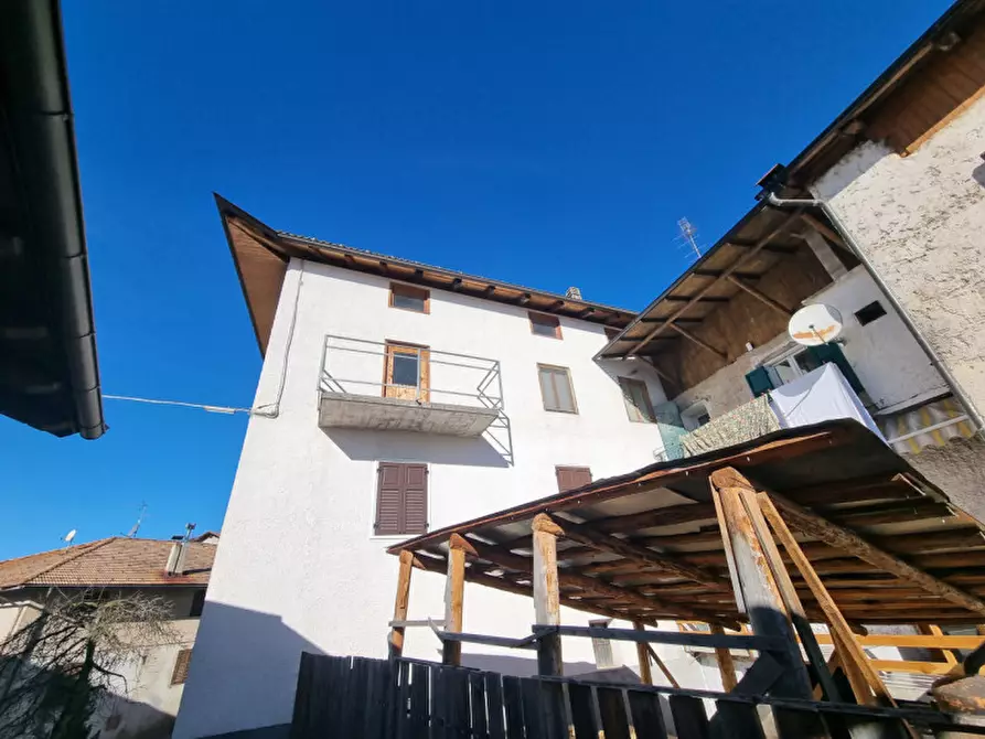 Immagine 2 di Appartamento in vendita  in Via Fontanelle a Borgo D'anaunia