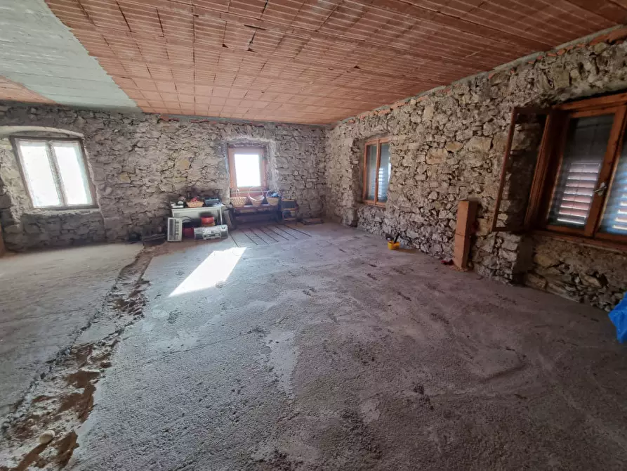 Immagine 4 di Appartamento in vendita  in Via Fontanelle a Borgo D'anaunia