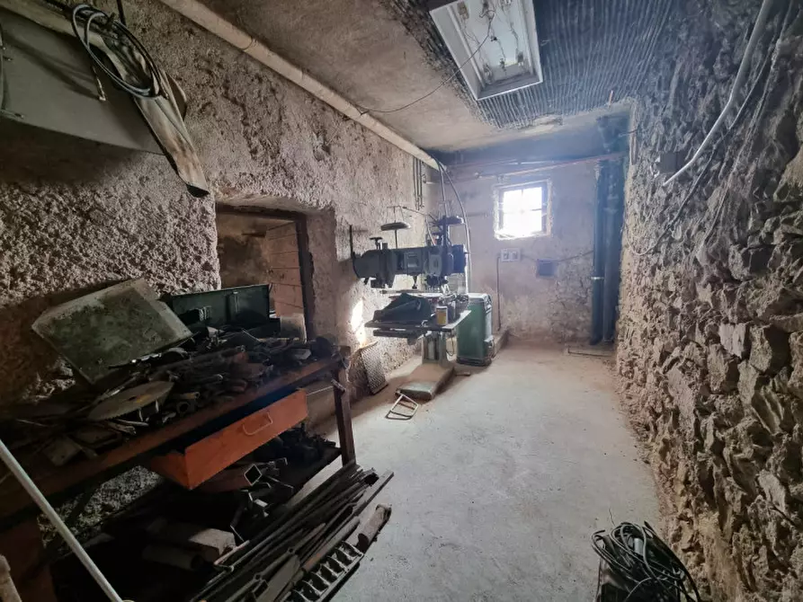 Immagine 9 di Appartamento in vendita  in Via Fontanelle a Borgo D'anaunia