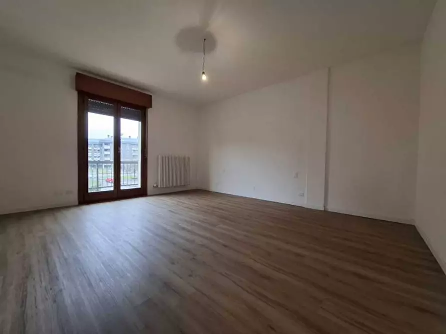 Immagine 16 di Appartamento in vendita  a Verona