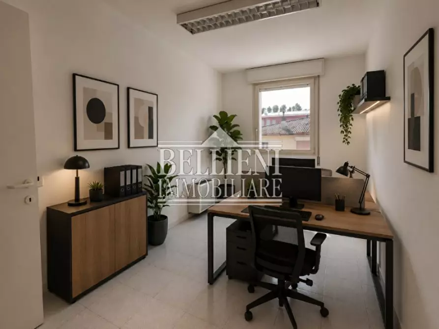Immagine 1 di Ufficio in affitto  in Via Roma a Torri Di Quartesolo