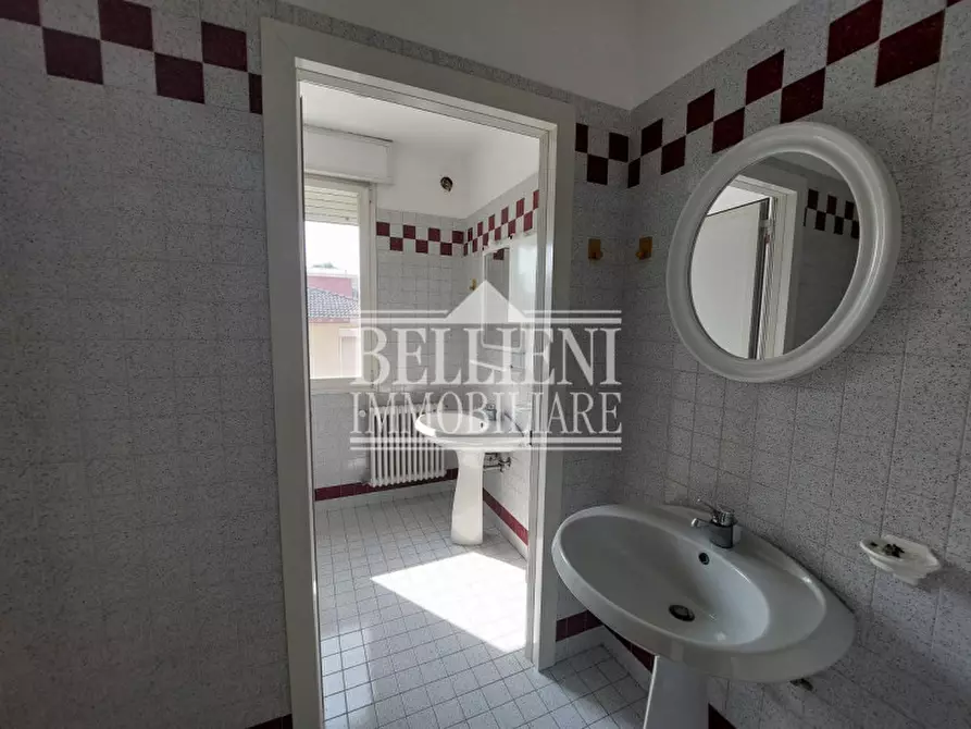 Immagine 9 di Ufficio in affitto  in Via Roma a Torri Di Quartesolo