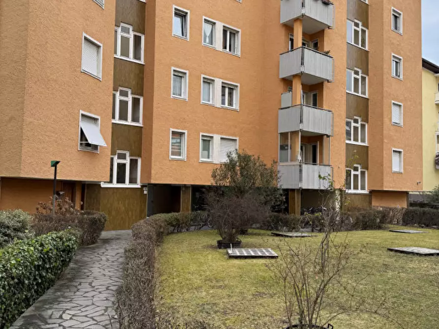 Immagine 11 di Appartamento in vendita  in Via Amalfi - Amalfistraße a Bolzano