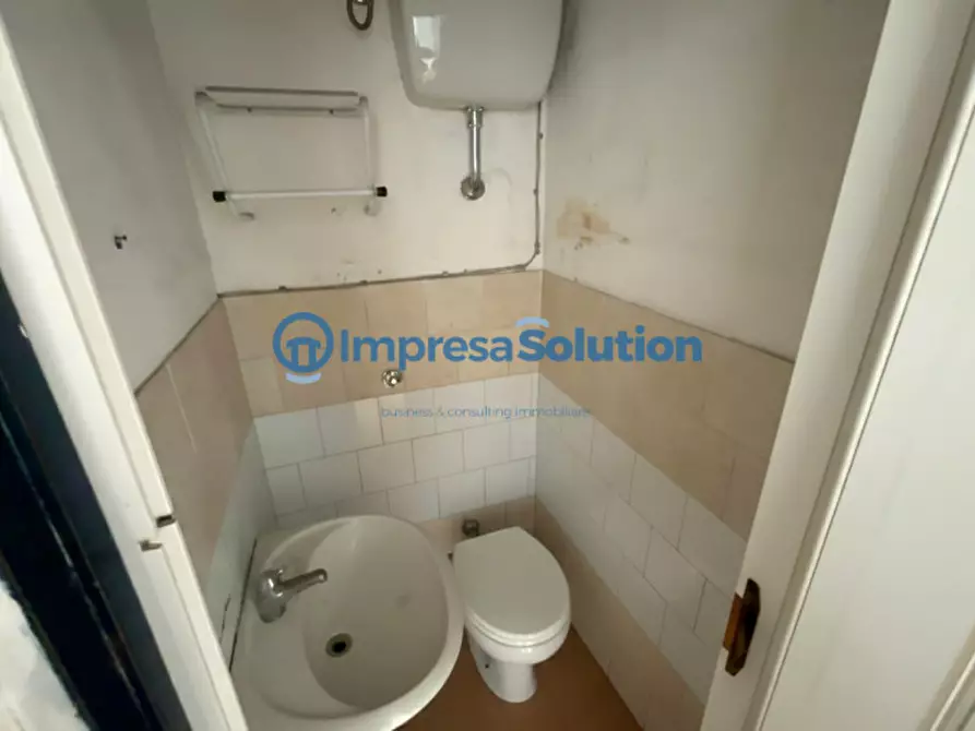 Immagine 13 di Negozio in vendita  in Traversa I Via Montenuovo Licola Patria a Pozzuoli