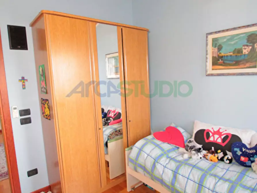 Immagine 40 di Casa bifamiliare in vendita  in Via Capparozzo a Quinto Vicentino