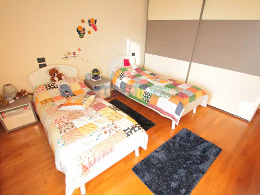 Immagine 55 di Casa bifamiliare in vendita  in Via Capparozzo a Quinto Vicentino