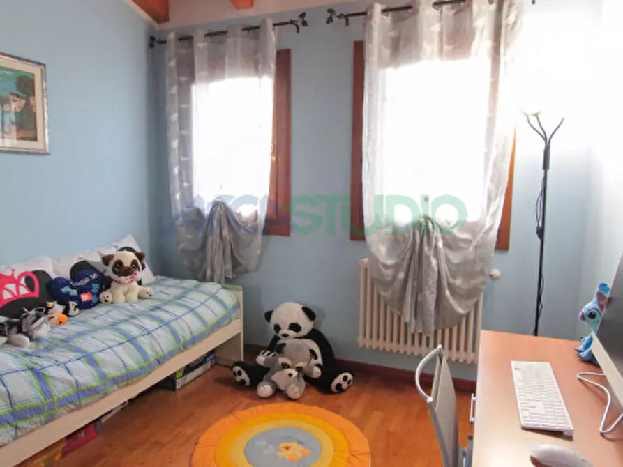 Immagine 56 di Casa bifamiliare in vendita  in Via Capparozzo a Quinto Vicentino