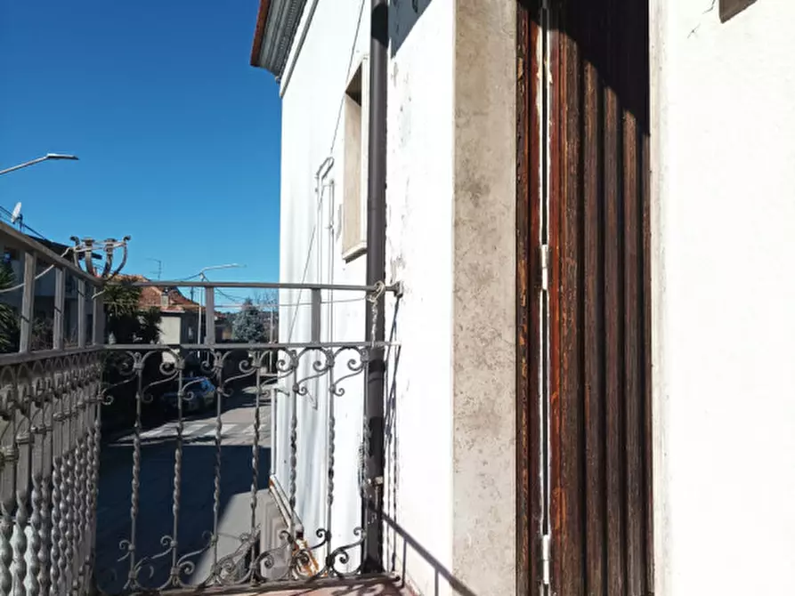 Immagine 5 di Appartamento in vendita  in VIA A. MORO 66 a San Giovanni Teatino