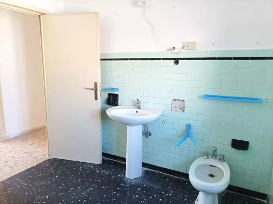 Immagine 27 di Appartamento in vendita  in VIA A. MORO 66 a San Giovanni Teatino