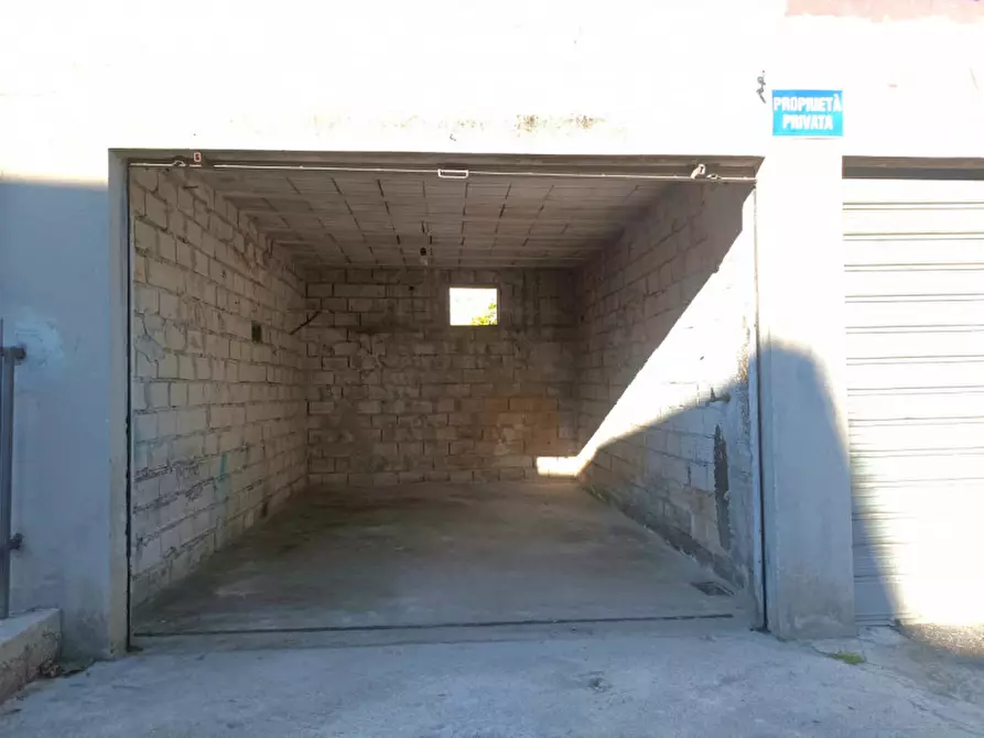 Immagine 35 di Appartamento in vendita  in VIA A. MORO 66 a San Giovanni Teatino