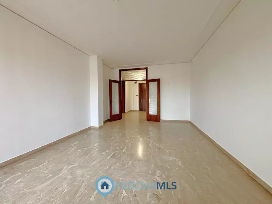 Immagine 4 di Appartamento in vendita  in via sant'osvaldo, 97 a Padova