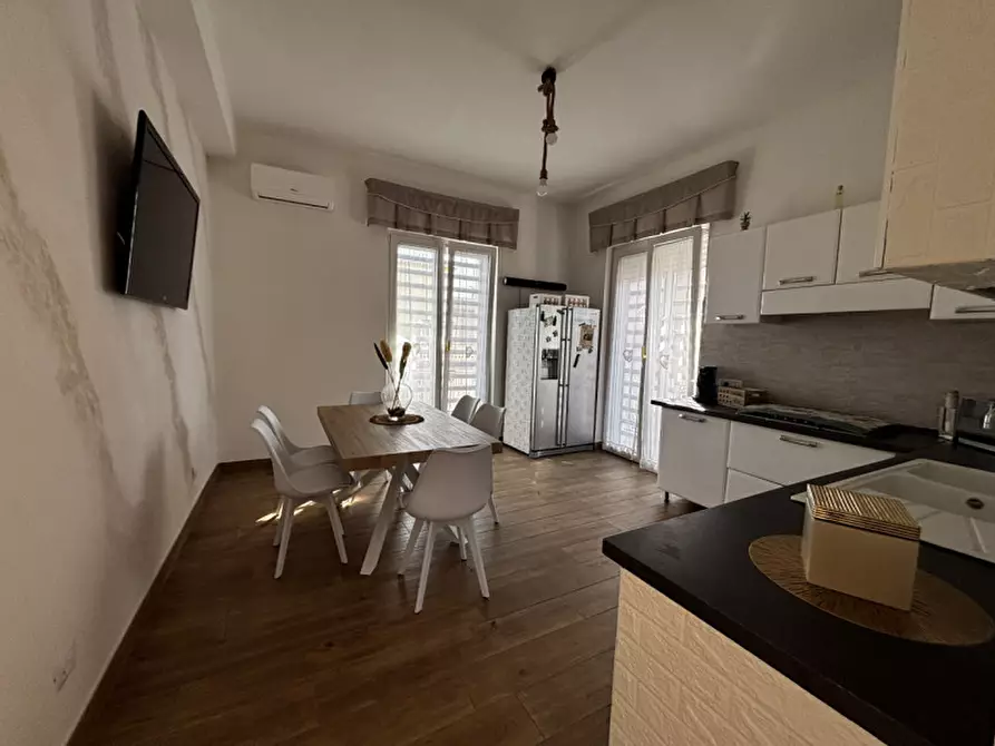 Immagine 1 di Villa in vendita  in IV TRAVERSA SANTA MARIA LA BRUNA a Torre Del Greco