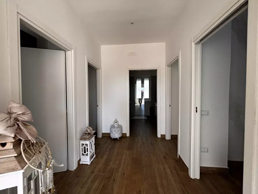 Immagine 4 di Villa in vendita  in IV TRAVERSA SANTA MARIA LA BRUNA a Torre Del Greco