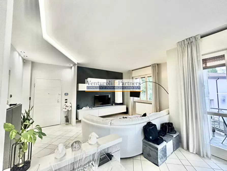 Immagine 2 di Appartamento in vendita  in Via Pastrengo 6 a Desenzano Del Garda