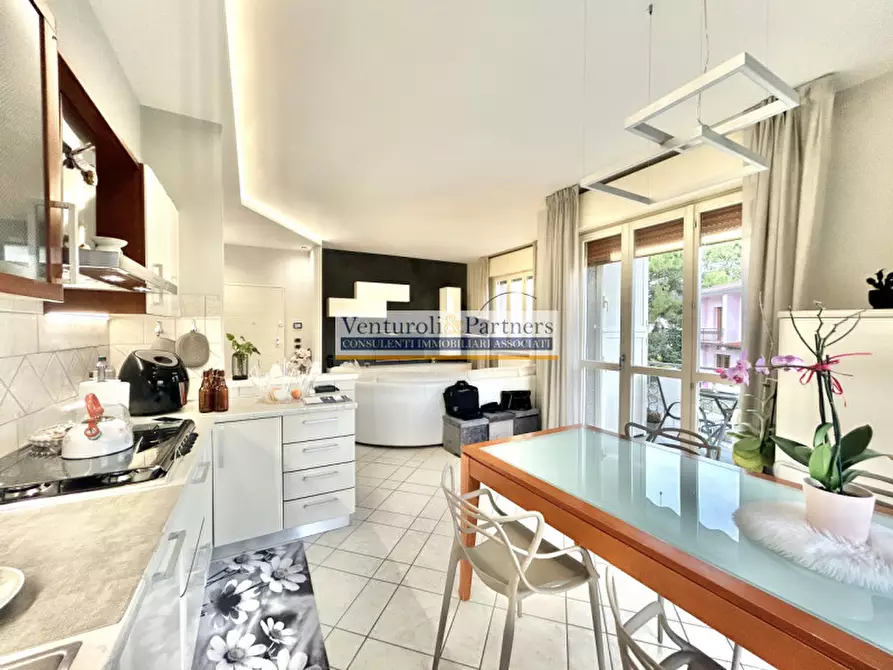 Immagine 4 di Appartamento in vendita  in Via Pastrengo 6 a Desenzano Del Garda