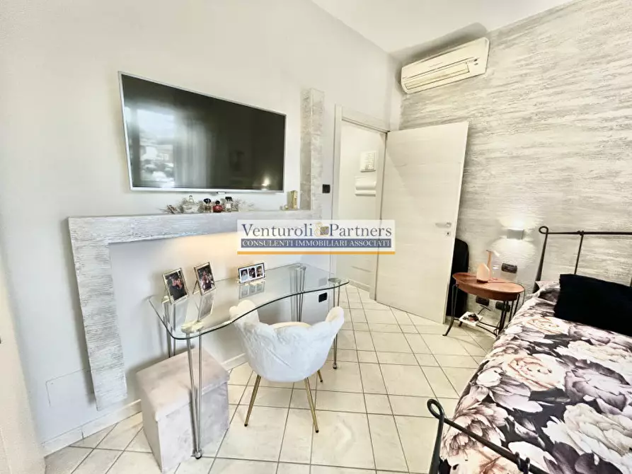 Immagine 7 di Appartamento in vendita  in Via Pastrengo 6 a Desenzano Del Garda