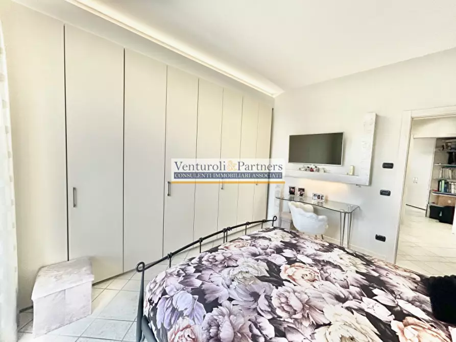 Immagine 8 di Appartamento in vendita  in Via Pastrengo 6 a Desenzano Del Garda