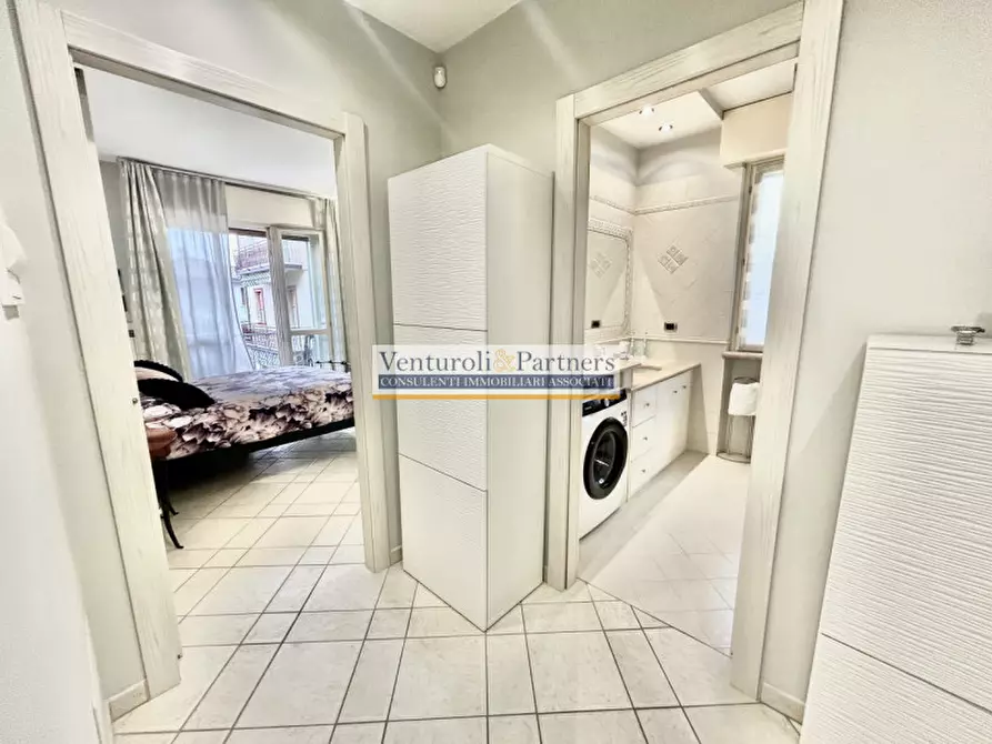 Immagine 13 di Appartamento in vendita  in Via Pastrengo 6 a Desenzano Del Garda