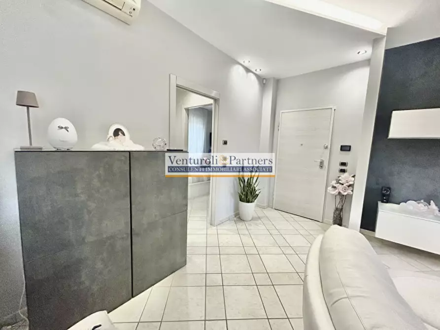 Immagine 14 di Appartamento in vendita  in Via Pastrengo 6 a Desenzano Del Garda