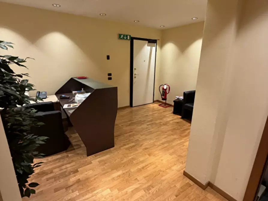 Immagine 1 di Ufficio in vendita  in Via Felice Cavallotti a Sassuolo