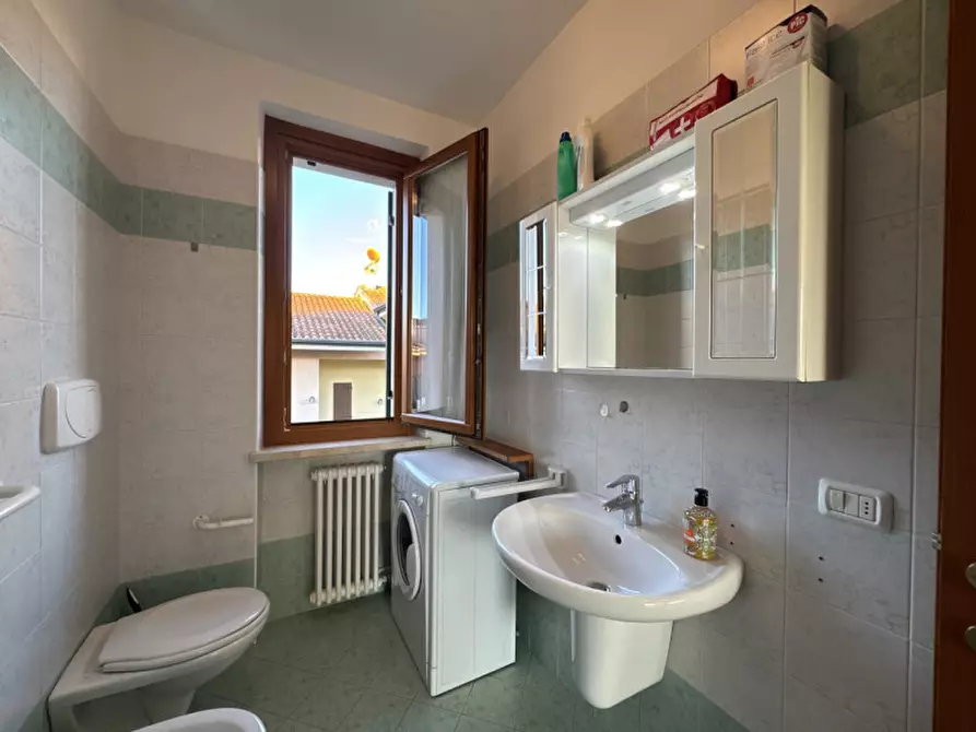 Immagine 16 di Appartamento in affitto  in Vicolo Sagramose 2 a Lazise