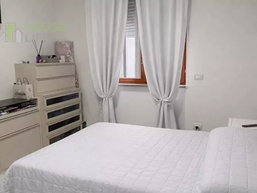 Immagine 8 di Appartamento in vendita  in Via Maroncelli a Schio