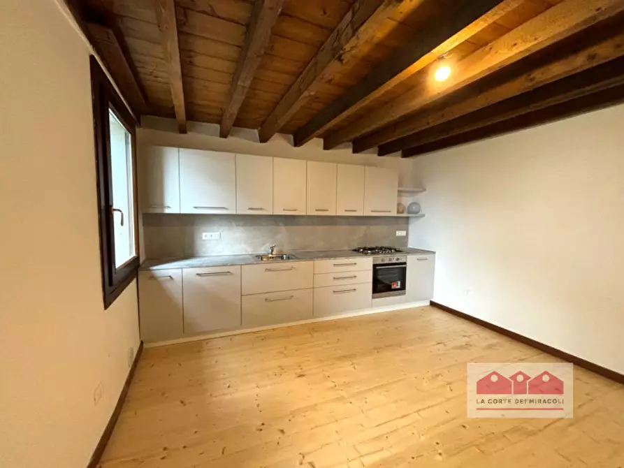 Immagine 4 di Casa bifamiliare in affitto  in Via Poggian a Creazzo