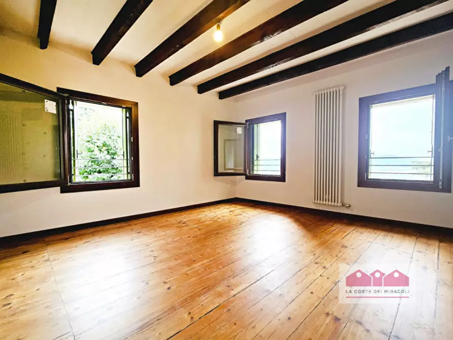 Immagine 19 di Casa bifamiliare in affitto  in Via Poggian a Creazzo