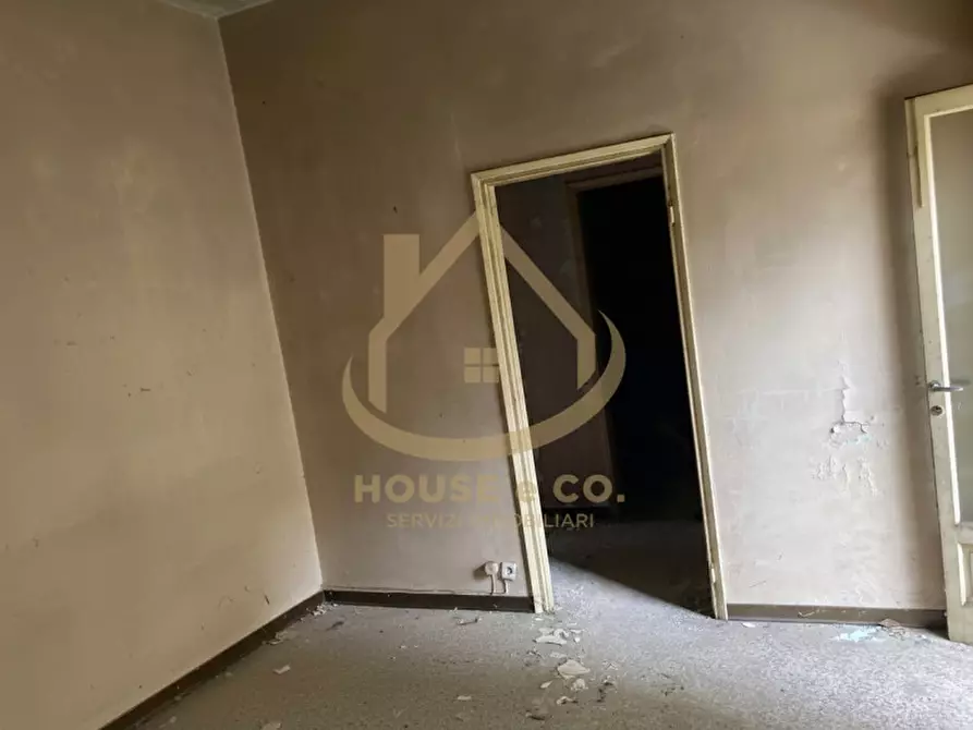 Immagine 5 di Palazzo in vendita  in Corso Genova a Vigevano