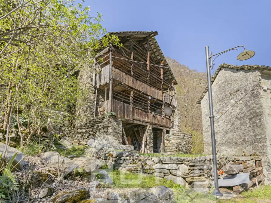 Immagine 8 di Rustico / casale in vendita  in piana toni a Mollia