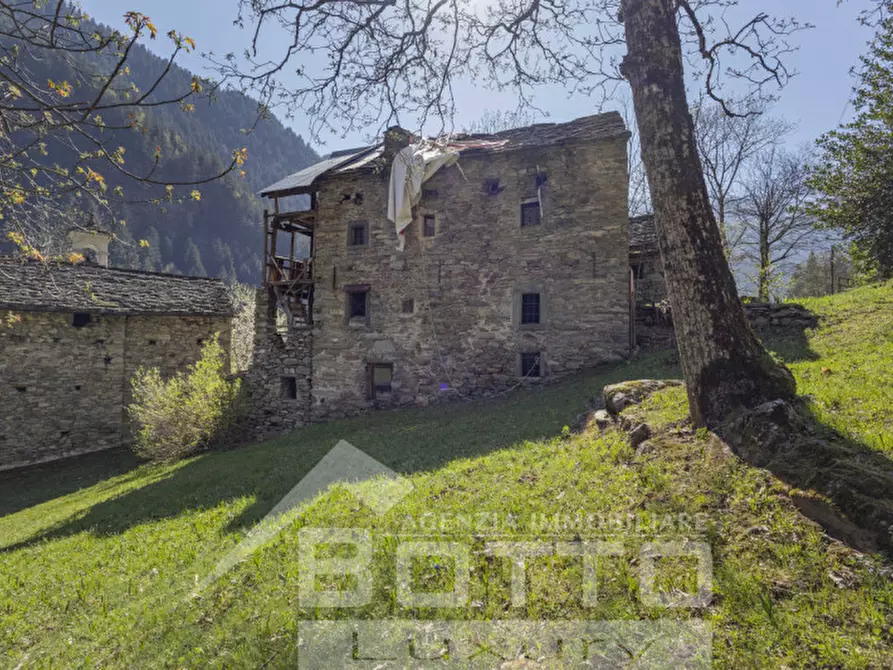 Immagine 18 di Rustico / casale in vendita  in piana toni a Mollia
