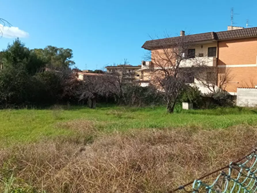 Immagine 1 di Terreno in vendita  in Via Antonio Ligabue a Roma