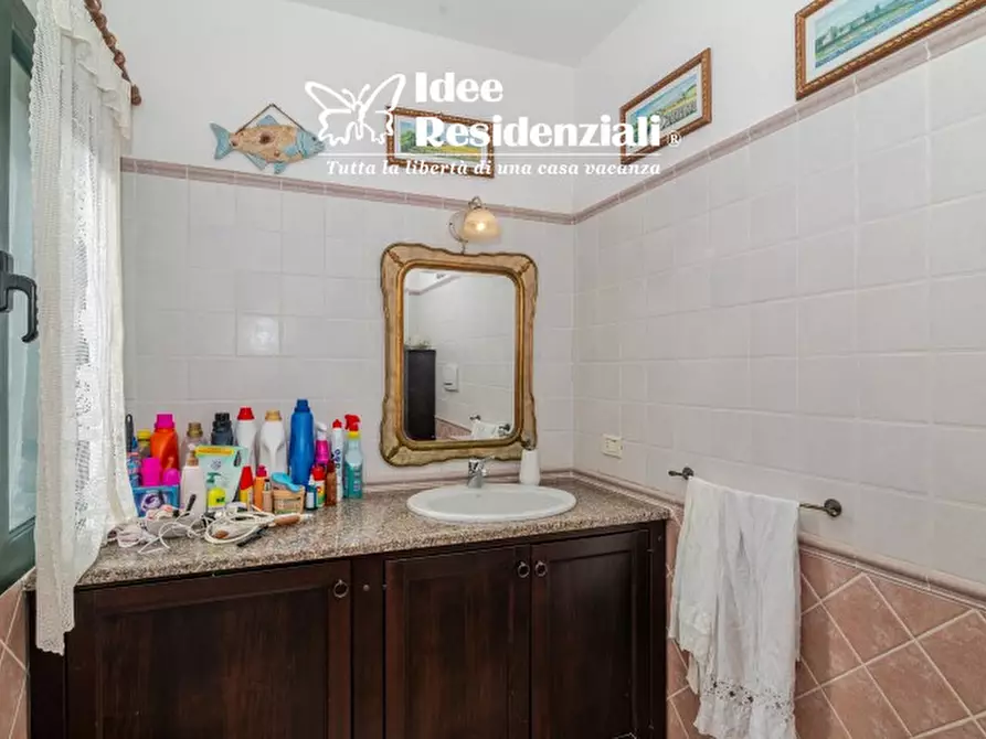 Immagine 7 di Casa bifamiliare in vendita  in Via Gallura a Palau