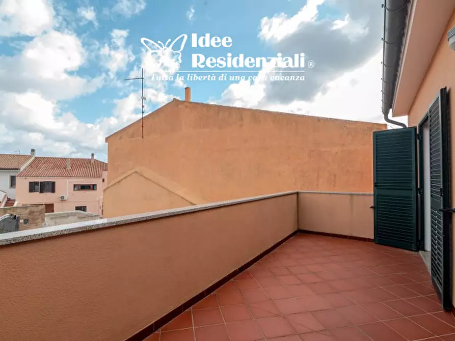 Immagine 52 di Casa bifamiliare in vendita  in Via Gallura a Palau