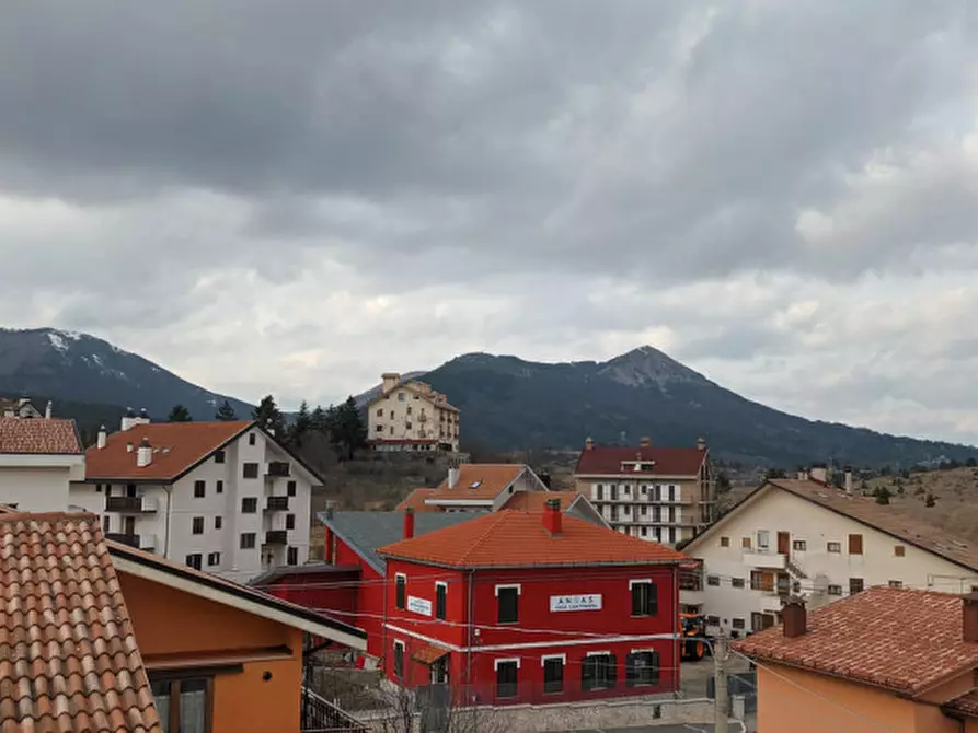 Immagine 2 di Appartamento in vendita  in Via Osvaldo  Moretti a Ovindoli