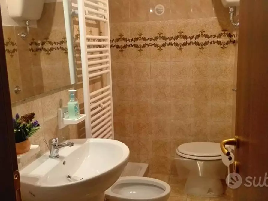 Immagine 10 di Appartamento in vendita  in Via Osvaldo  Moretti a Ovindoli