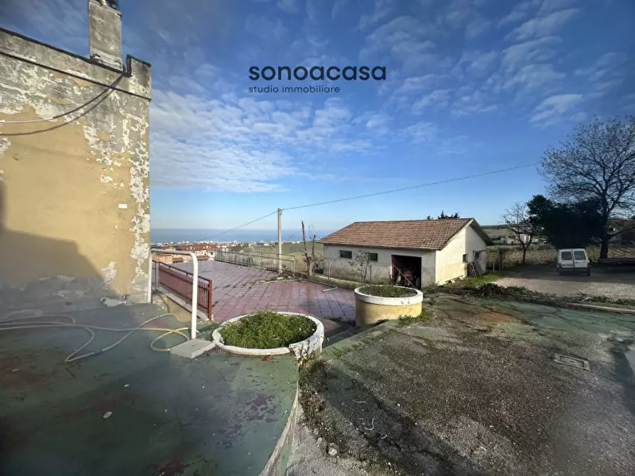 Immagine 9 di Casa indipendente in vendita  in Strada Mondolfo 51 a San Costanzo
