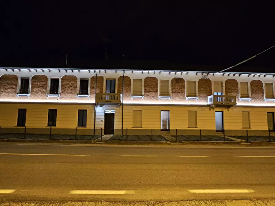 Immagine 1 di Palazzo in vendita  in VIA STATALE 152 a Castell'alfero