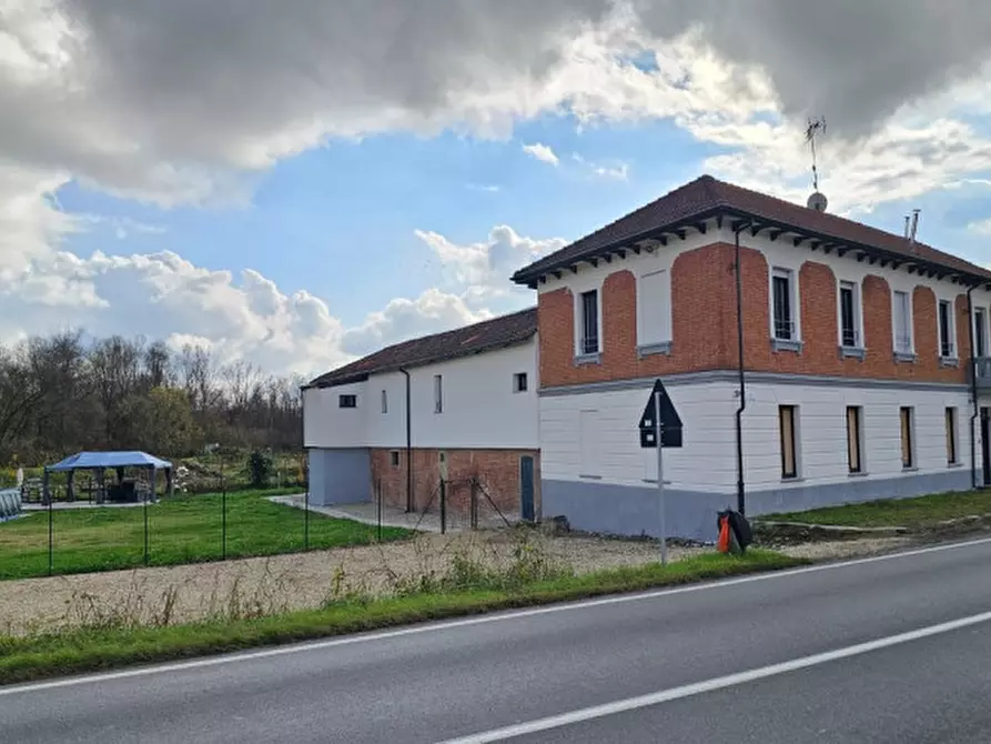 Immagine 11 di Palazzo in vendita  in VIA STATALE 152 a Castell'alfero