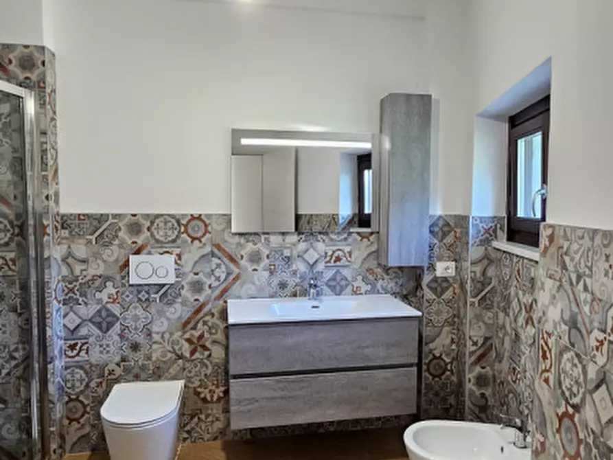 Immagine 22 di Palazzo in vendita  in VIA STATALE 152 a Castell'alfero