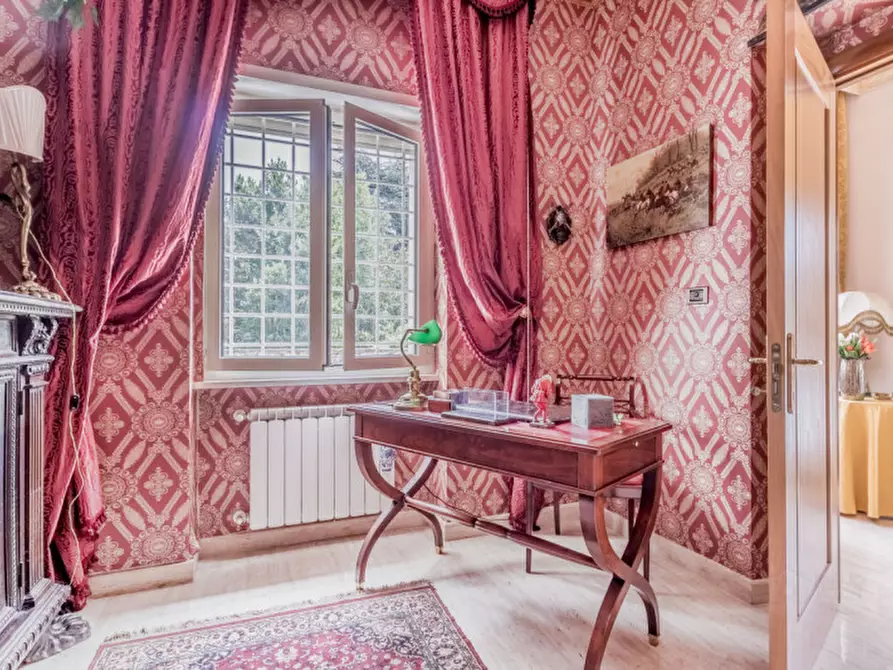 Immagine 27 di Villa in vendita  in Colle degli Dei a Velletri