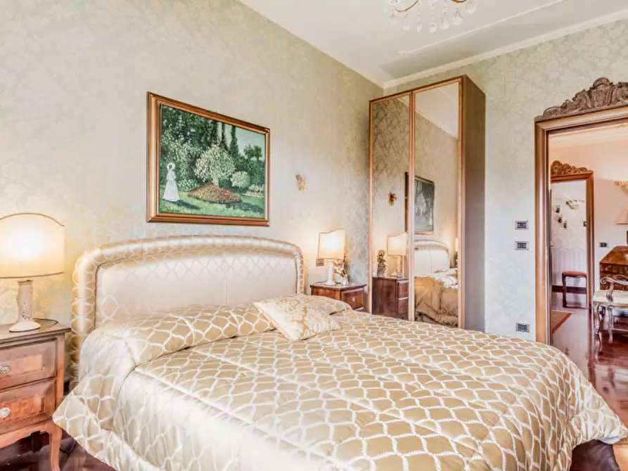 Immagine 39 di Villa in vendita  in Colle degli Dei a Velletri