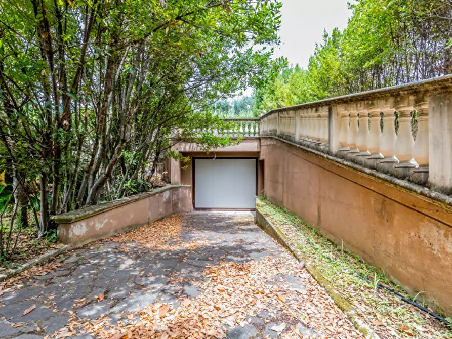 Immagine 59 di Villa in vendita  in Colle degli Dei a Velletri
