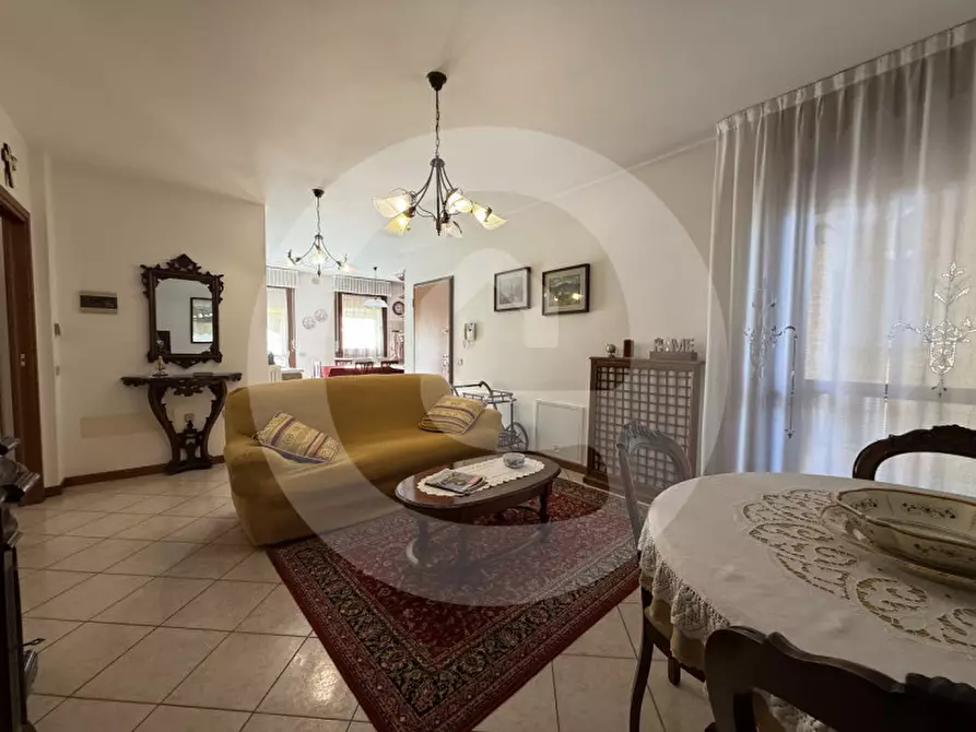 Immagine 1 di Appartamento in vendita  a Santa Giustina In Colle