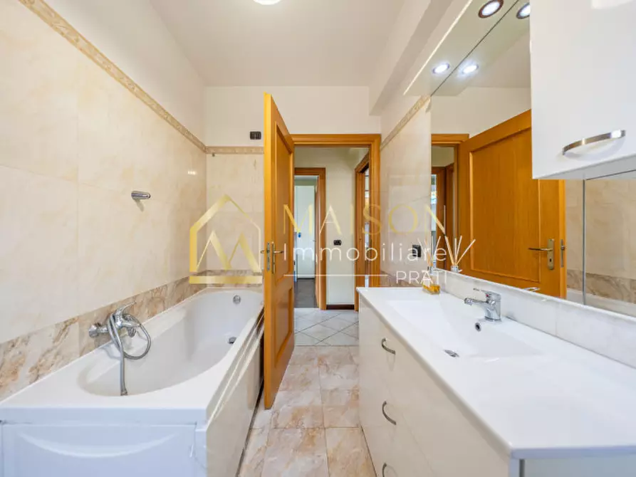 Immagine 30 di Appartamento in vendita  in Via Ignazio Scimonelli a Roma