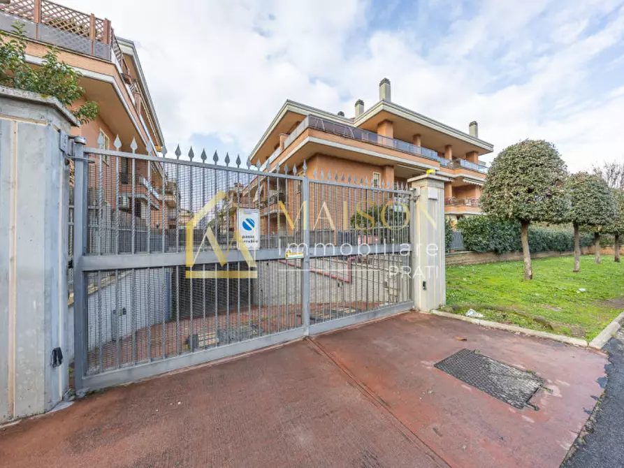 Immagine 45 di Appartamento in vendita  in Via Ignazio Scimonelli a Roma