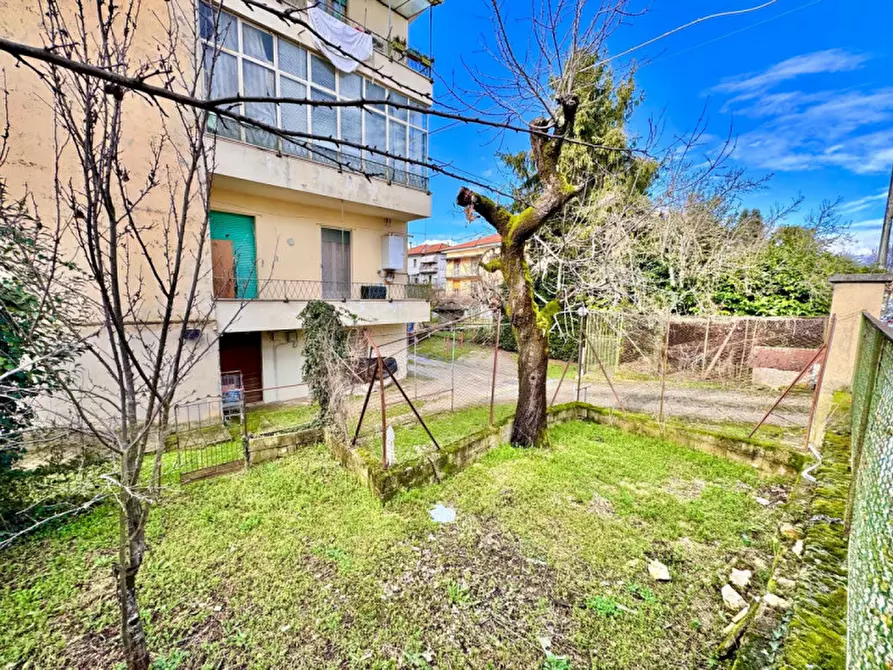 Immagine 4 di Cantina in vendita  in Via Giuseppe Pennesi, 9 a Rieti